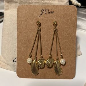NWT JCREW SHELL AND PEARL DROPPED EARRINGS